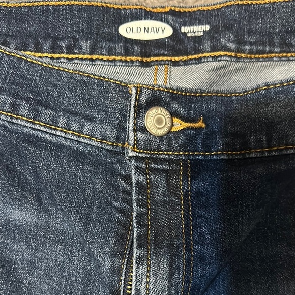 Old Navy Blue Straight Leg Jeans with Distressed Hem - Picture 2 of 3
